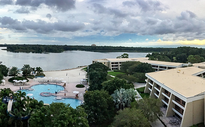 Contemporary Resort Webcam