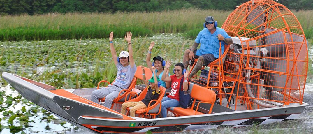 Boggy Creek AirBoat Rides