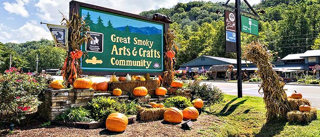 Gatlinburg's Arts & Crafts Community