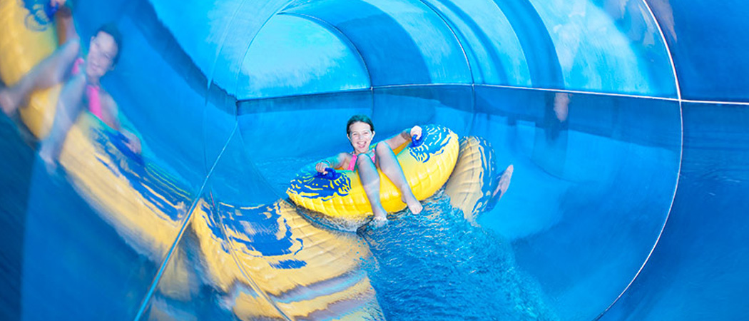 Wild Bear Falls Indoor Water park